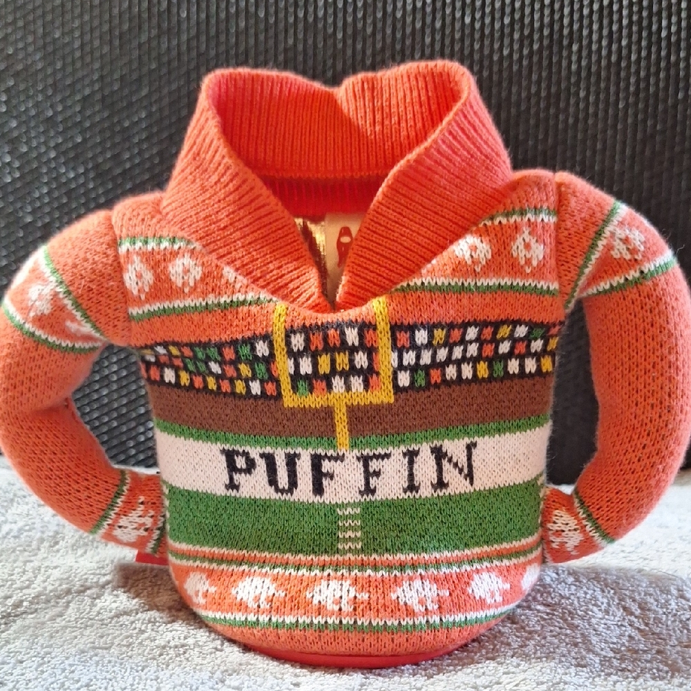 Orange Puffin Knit Sweater Can holder